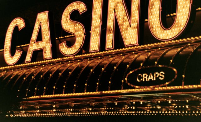 Real Dealer Live Baccarat Table Myanmar Online Casino ဒြပ်ငွေလောင်းကစား